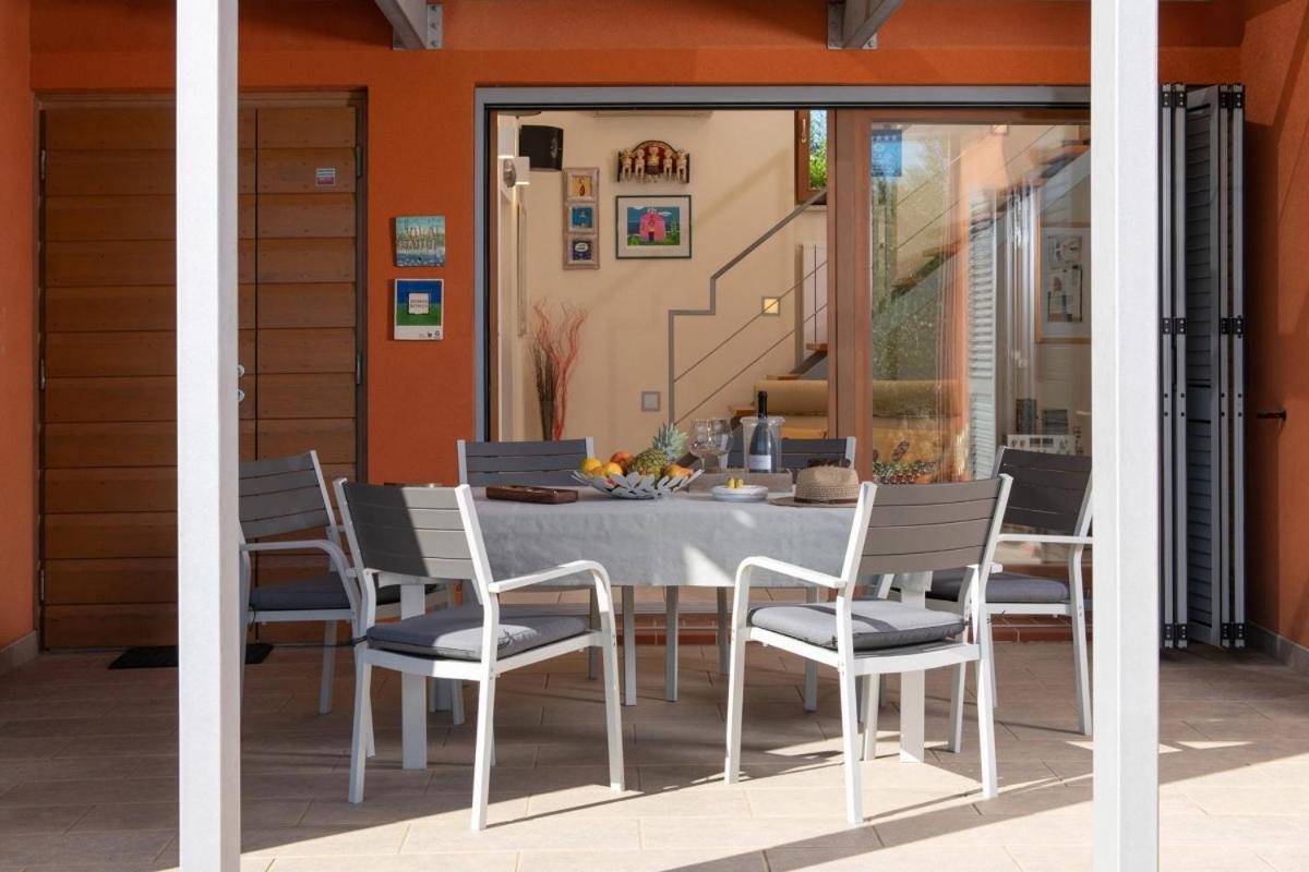 Villa Emili In Medulin - Haus Fuer 4-5 Personen Экстерьер фото