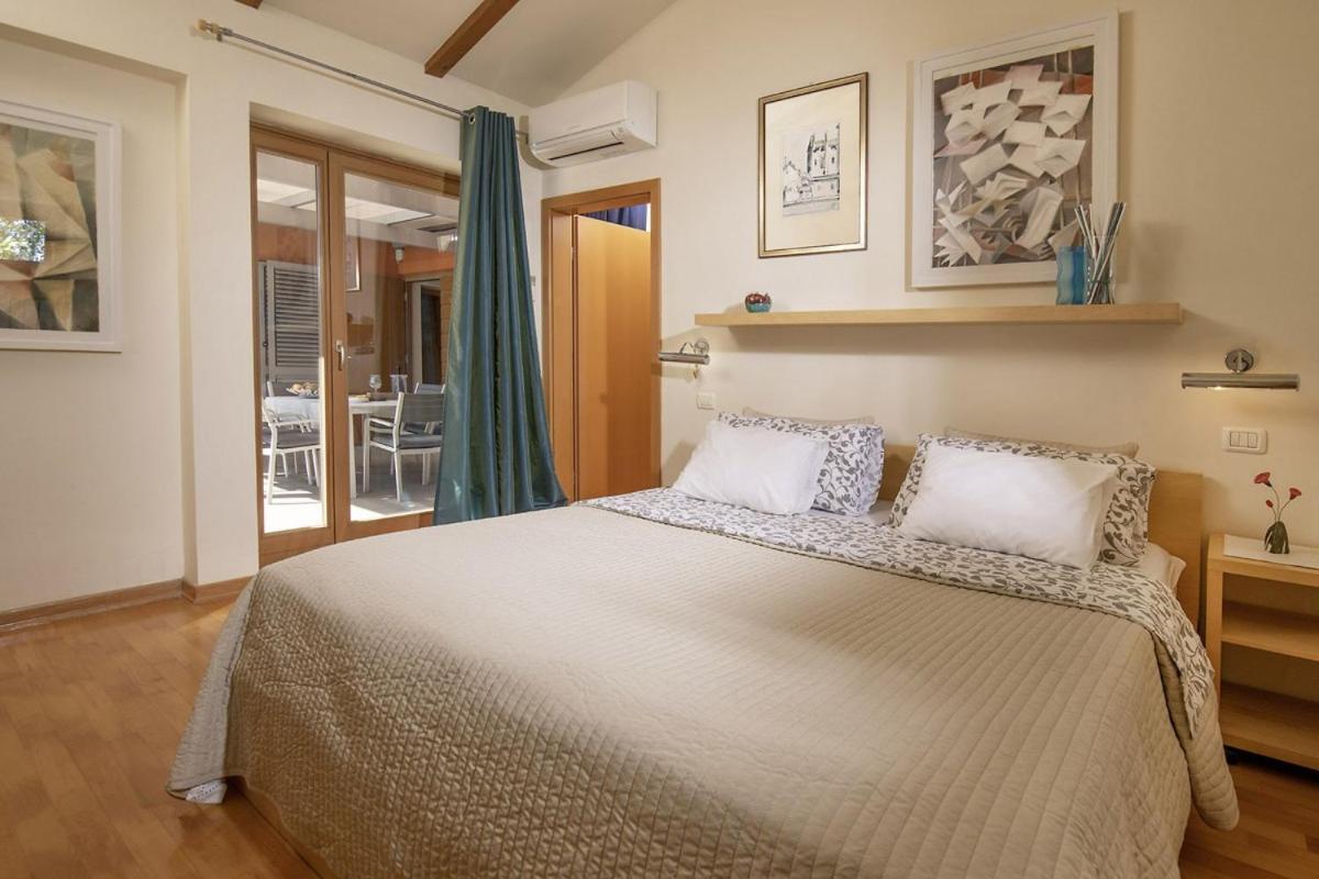 Villa Emili In Medulin - Haus Fuer 4-5 Personen Экстерьер фото