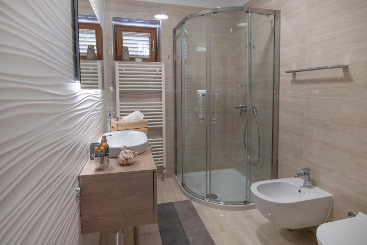 Villa Emili In Medulin - Haus Fuer 4-5 Personen Экстерьер фото