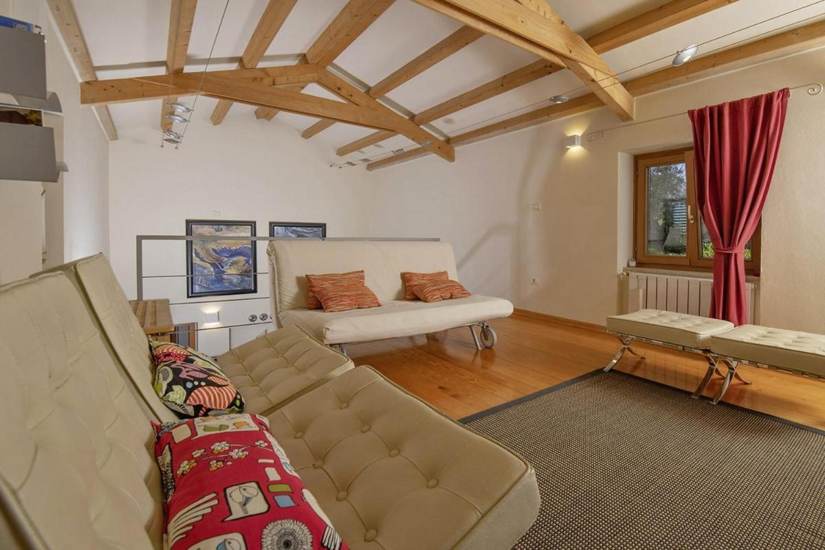 Villa Emili In Medulin - Haus Fuer 4-5 Personen Экстерьер фото