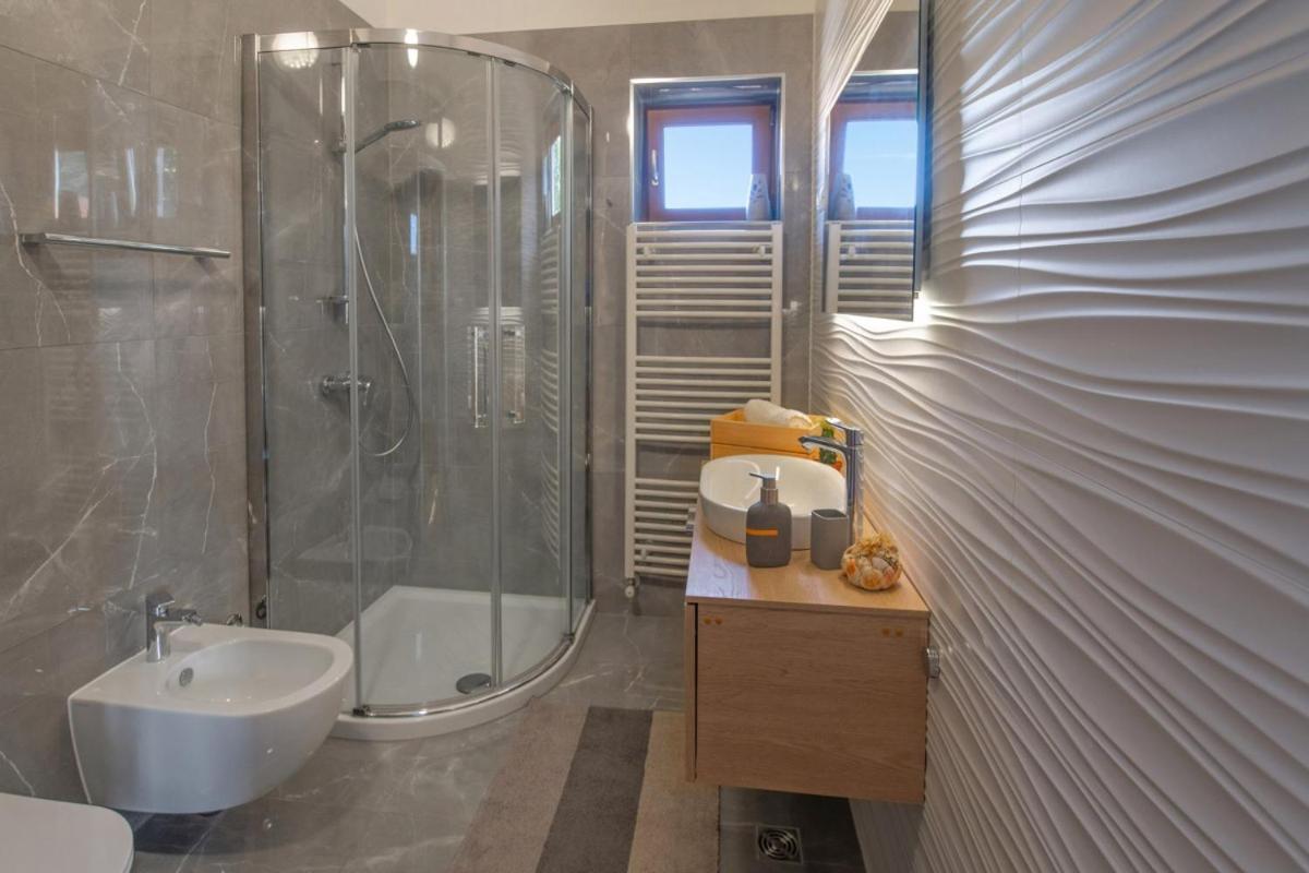 Villa Emili In Medulin - Haus Fuer 4-5 Personen Экстерьер фото